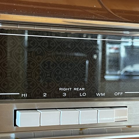 Buttons, 14