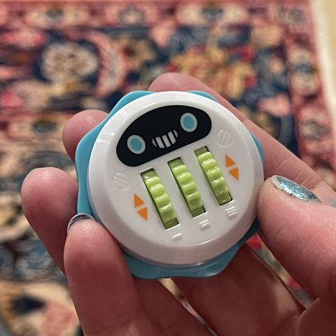 Buttons, 18