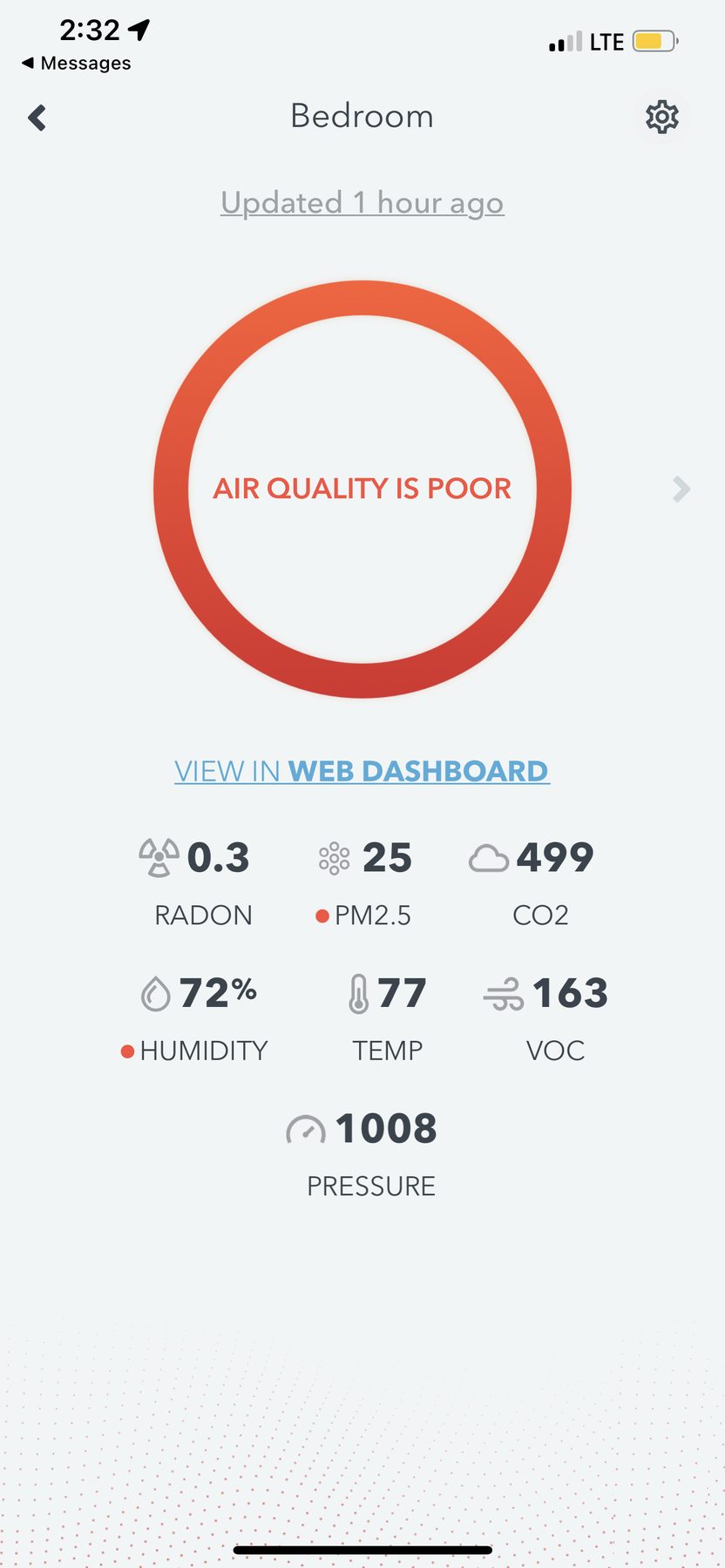 Air quality indicator app with color display