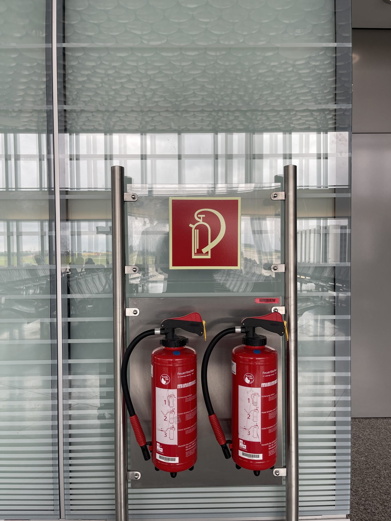Fire Extinguisher Icon