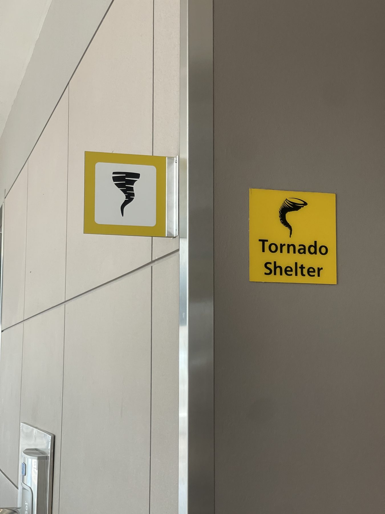 Tornado Shelter Icon, Denver International Airport